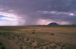 Regenschauer über der Namib